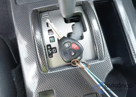 2013 Toyota 4Runner Sr5 from USA, damaged, VIN JTEBU5JR4D5124350